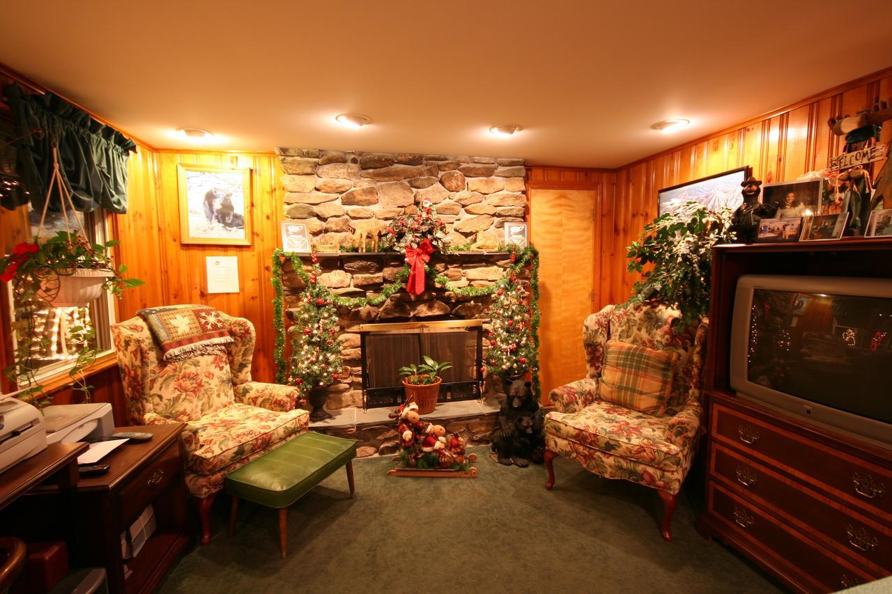 Nootka Lodge Woodsville Exterior foto
